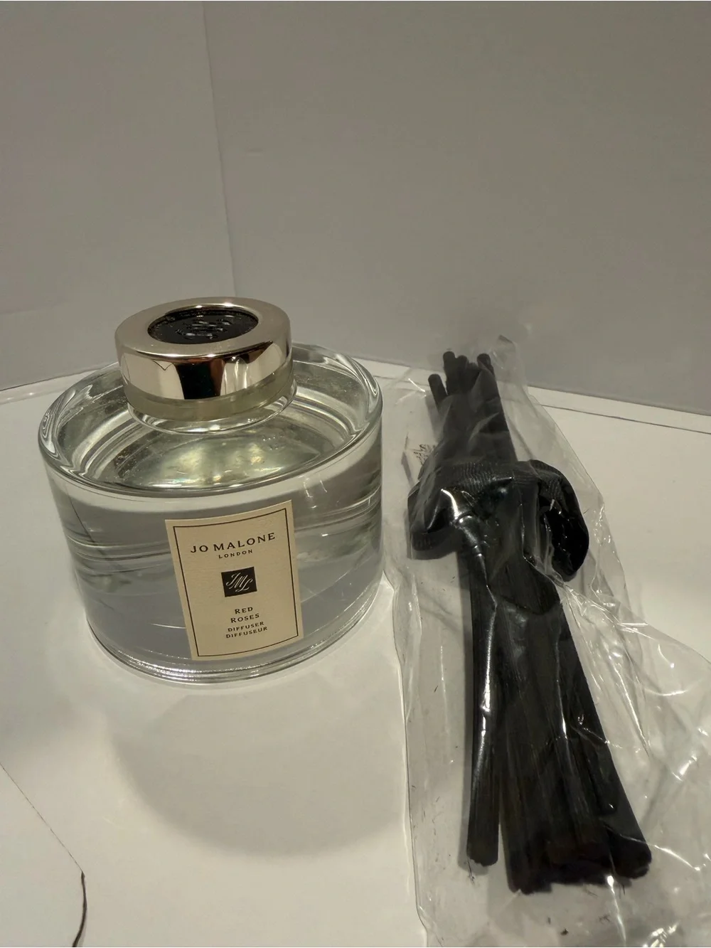 Jo Malone Red Roses Scent Surround Diffuser - 5.6 Oz / 165ml New without box